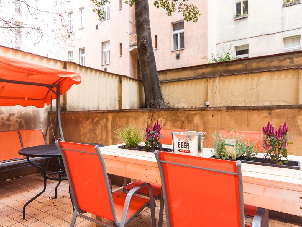 Chill Hill Apartment